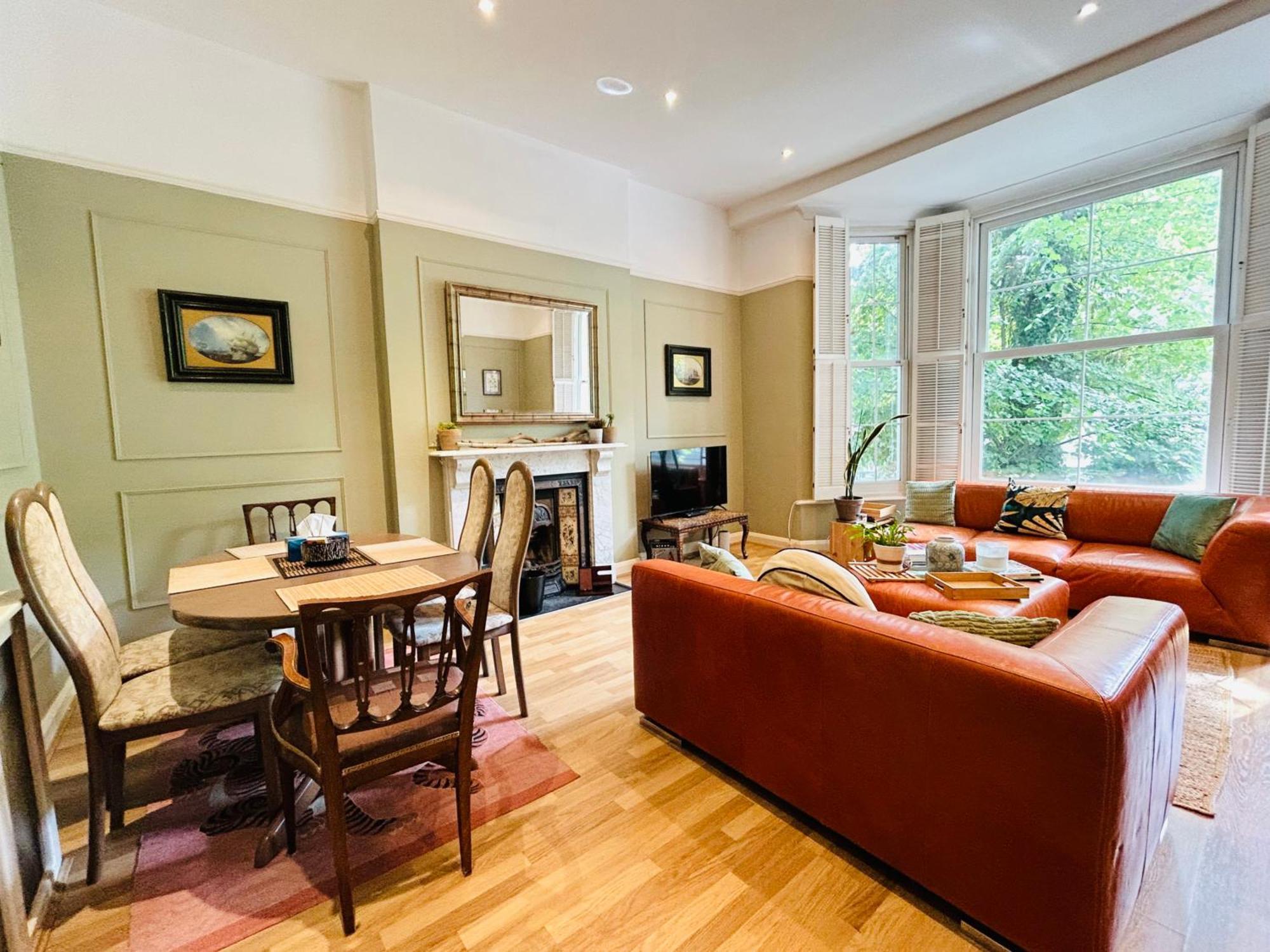 Kensington Grand * London